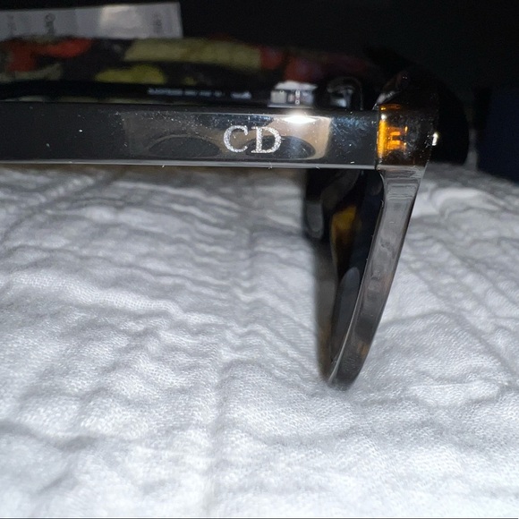 Brand new dior sunglasses - Picture 6 of 7